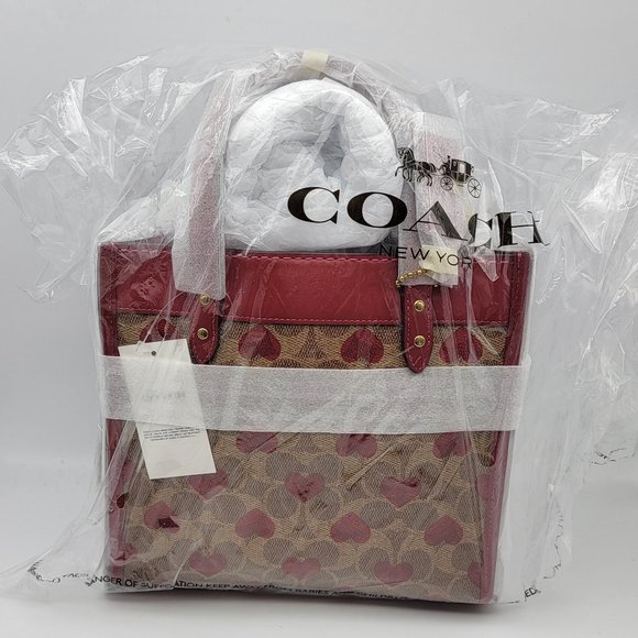 Coach Field Tote 22 in Signature Canvas with Heart Print C8391 Tan Red Apple - Picture 8 of 8